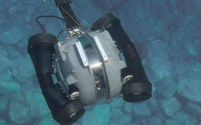 Explore the Oceans with Deep Trekker Underwater Drones