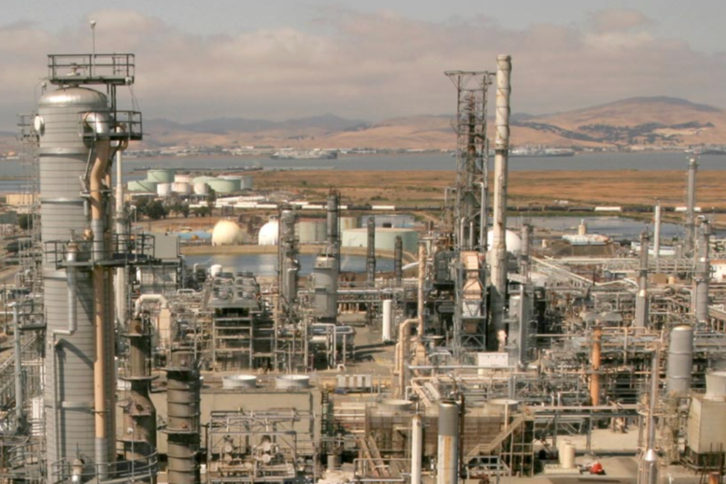 Industrial infrastructure in the Concord–Martinez area