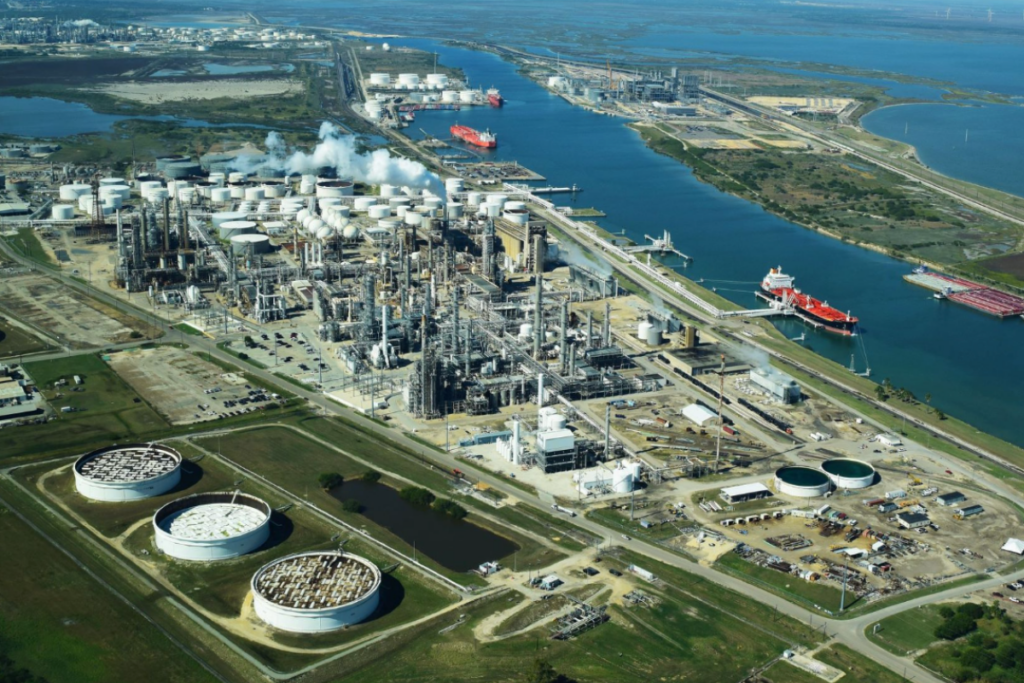 Refinery and process equipment in Corpus Christi, Texas