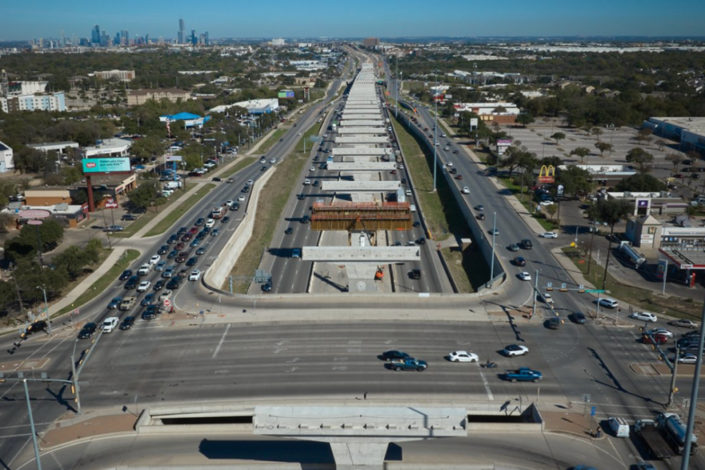 Bridge and transportation infrastructure in Austin, Texas